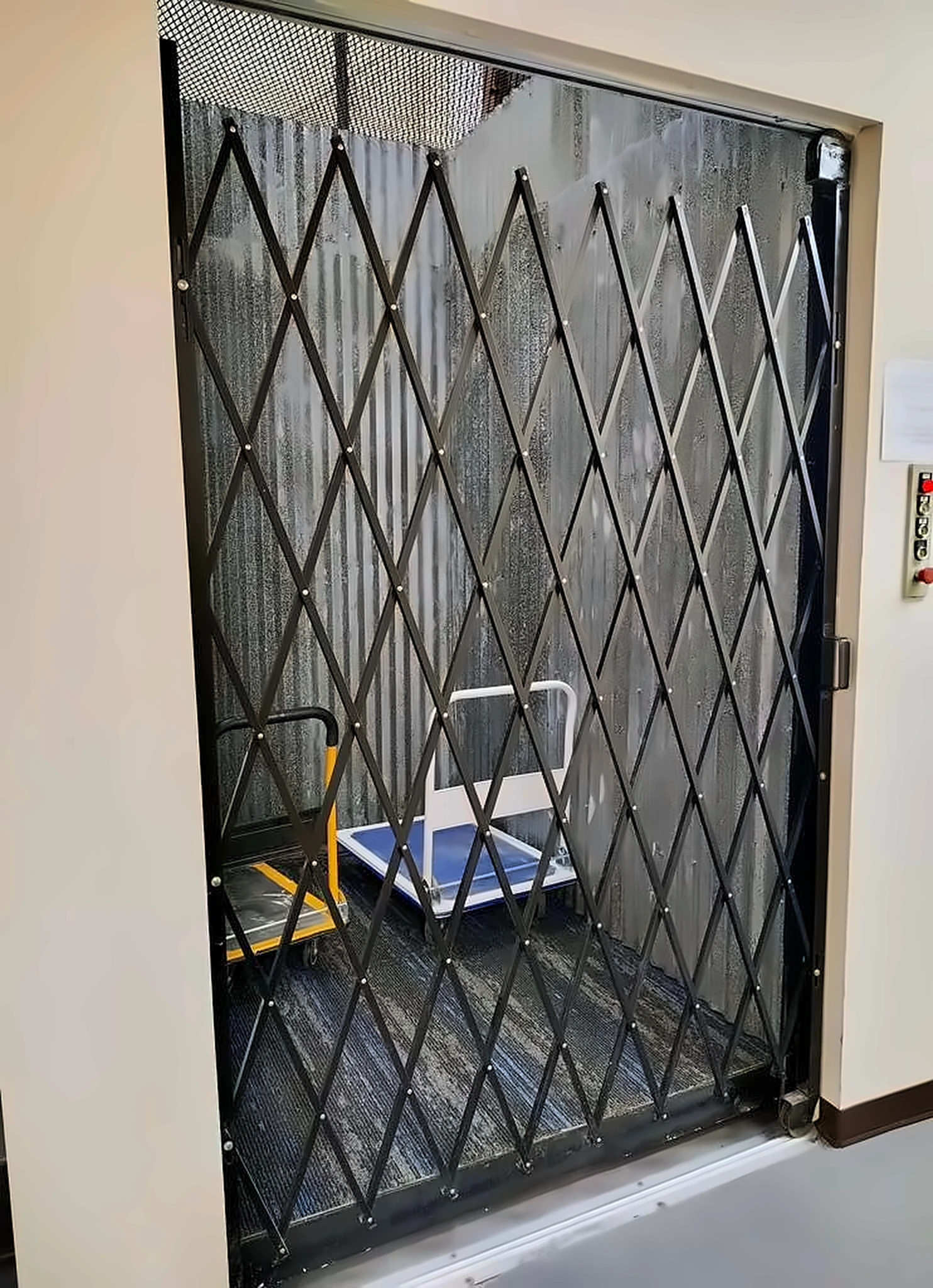 Drive-up units with easy vehicle access at Sherwood